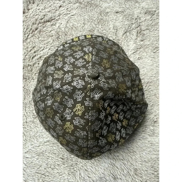 New York Yankees Hat Cap Fitted 7 1/2 Brown Gold 59Fifty  All Over Logo Wool - Picture 7 of 16